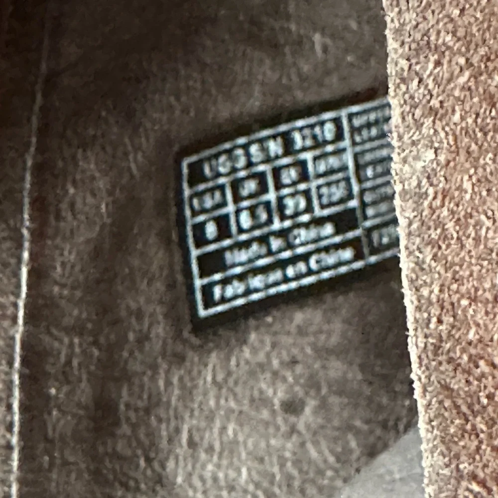 UGG Women's Clogs‎ Size 8 - Picture 7 of 7